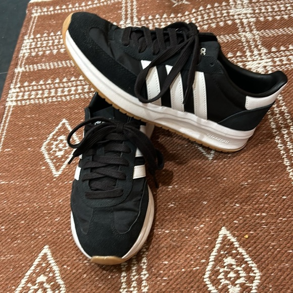 Unisex  Adidas RN 72 - Picture 3 of 5